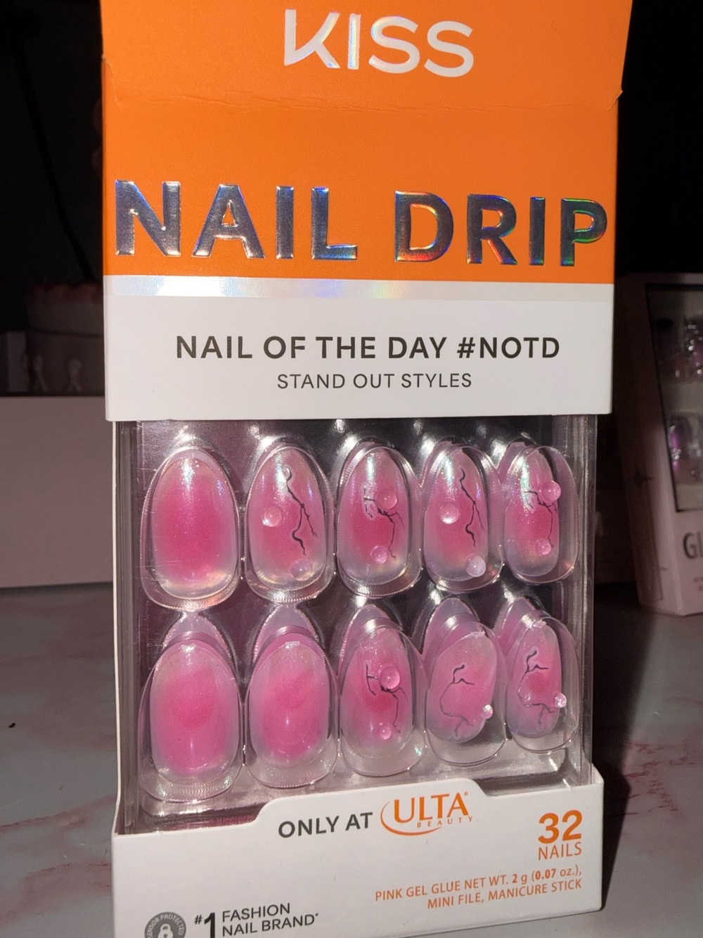 KISS Pink Nail Drip Press-On Nails - 32 Count